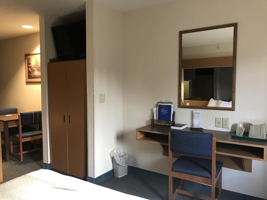 Monroe Heights グローブシティ エクステリア 写真